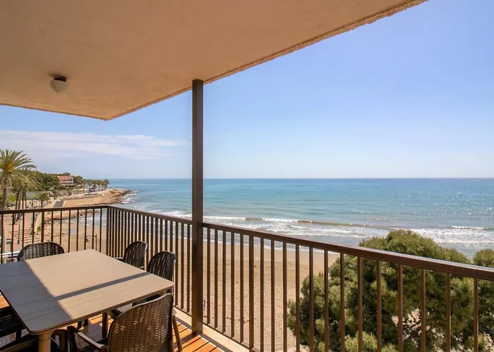 VISTAS FRONTALES VISTA ALEGRE 4-7 Albert Villas